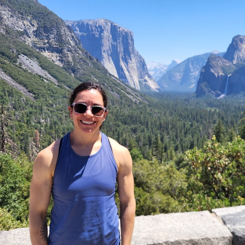 Meet your Posher, Rebecca